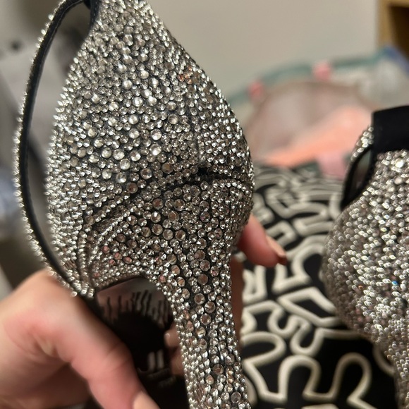 JLO SPARKLY HEELS - Picture 4 of 8